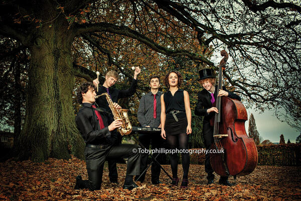 The Five Foot Twos The Five Foot Twos