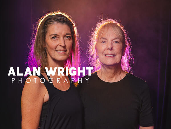 Lisa and Heather run Glynde Place (©AAH/Alan Wright) Lisa and Heather run Glynde Place (©AAH/Alan Wright)