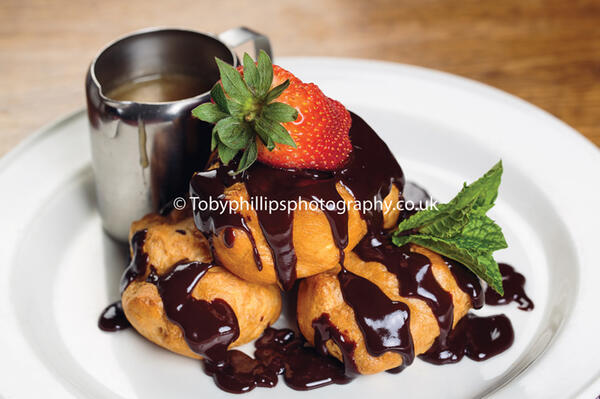 Profiteroles at the Green Man