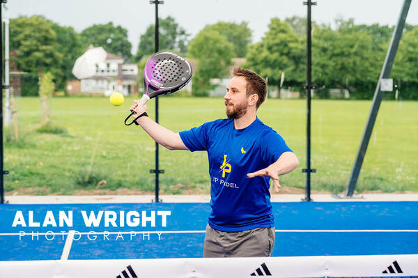 DAN WEST, PADEL COACH AT HENFIELD LEISURE CENTRE (©AAH/ALAN WRIGHT) DAN WEST, PADEL COACH AT HENFIELD LEISURE CENTRE (©AAH/ALAN WRIGHT)
