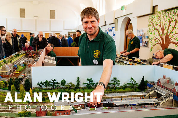 Tim Shevington, Horsham Model Railway Club (©AAH/AW) Tim Shevington, Horsham Model Railway Club (©AAH/AW)