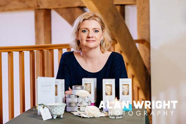 Kim Billings with her KimmyB diffusers (©AAH/Alan Wright) Kim Billings with her KimmyB diffusers (©AAH/Alan Wright)