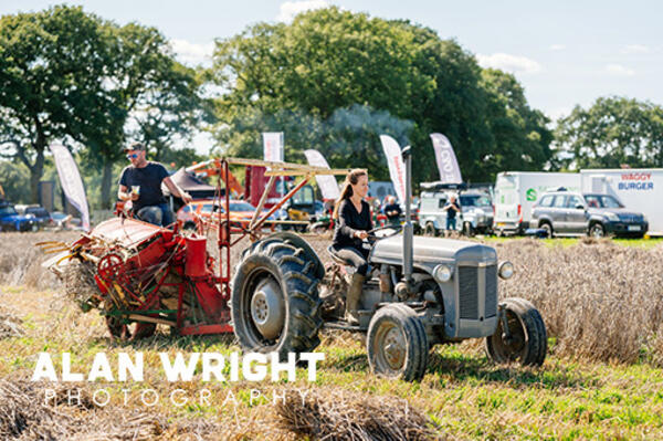 Sophie Cross at the wheel of her family’s classic MF  (©AAH/Alan Wright) Sophie Cross at the wheel of her family’s classic MF  (©AAH/Alan Wright)