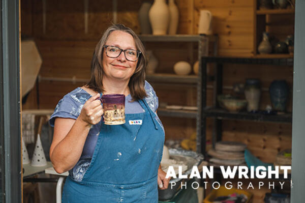 Sarah Russell, owner of Pots and Pansies in Storrington (©AAH/Alan Wright)