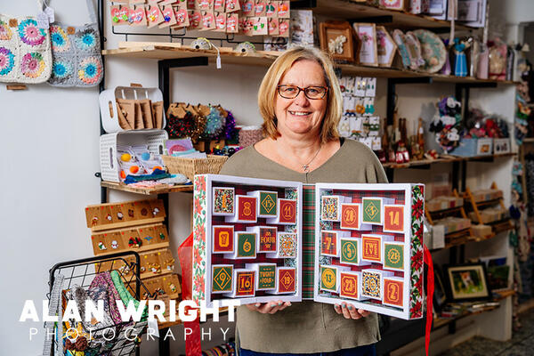 Jean Farnes with some of her festive advent calendars (©AAH/Alan Wright) Jean Farnes with some of her festive advent calendars (©AAH/Alan Wright)