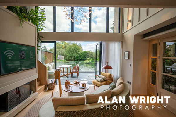 Interior images of the lodges (©AAH) Interior images of the lodges (©AAH)