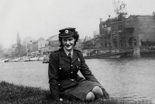 Violet Phillips Violet Phillips
