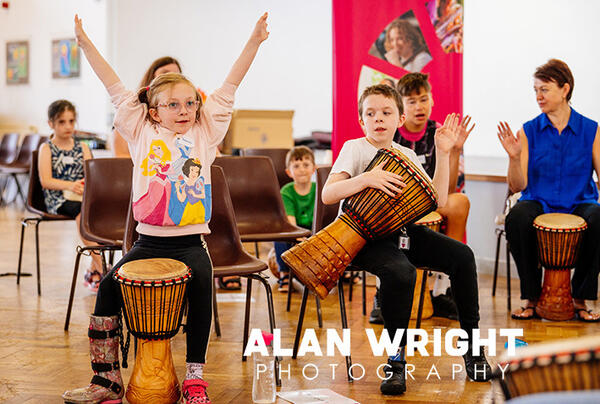 West Sussex Music runs inclusive sessions at Millais (©AAH/Alan Wright) West Sussex Music runs inclusive sessions at Millais (©AAH/Alan Wright)
