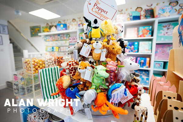 Whirligig Toys, Horsham (©AAH/AW) Whirligig Toys, Horsham (©AAH/AW)